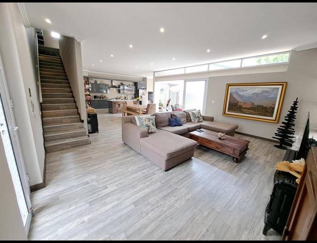 3 BEDROOM PROPERTY TO RENT IN BROOKLYN